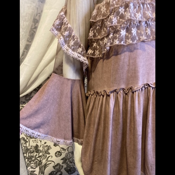 One left! Host pick POL cocoa ruffled babydoll top - Picture 6 of 10